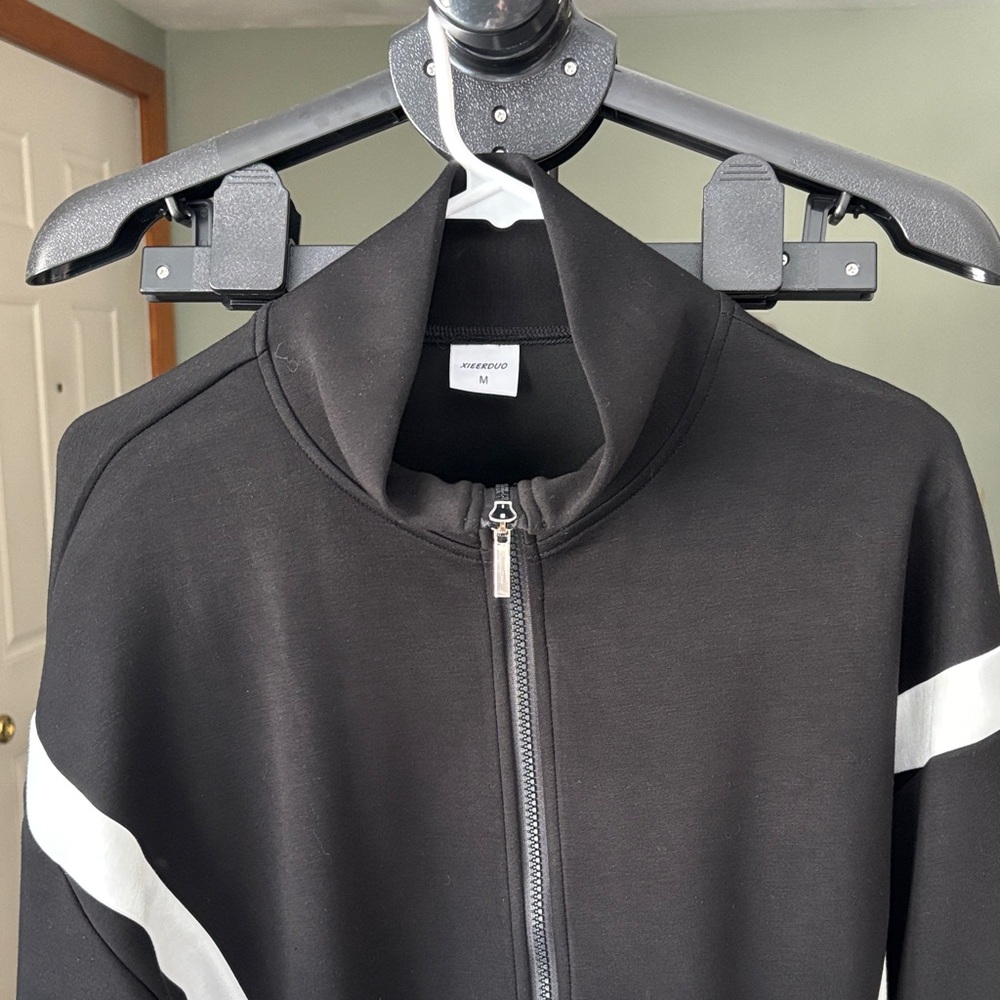 Women’s Black and White Zip-Up Set